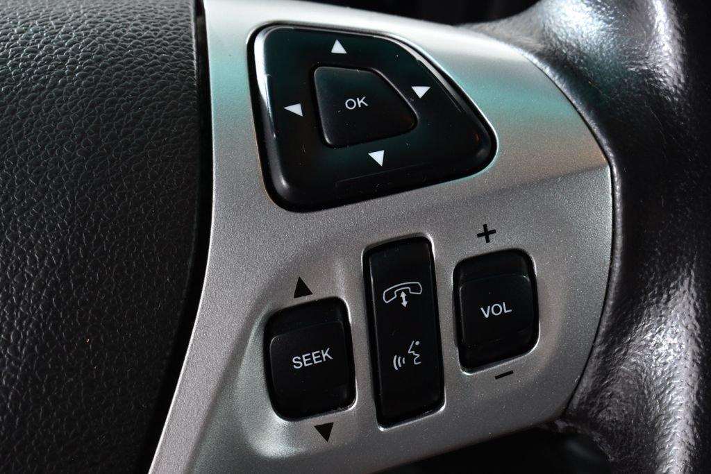 Used 2013 Ford Explorer XLT AWD/4WD image 33