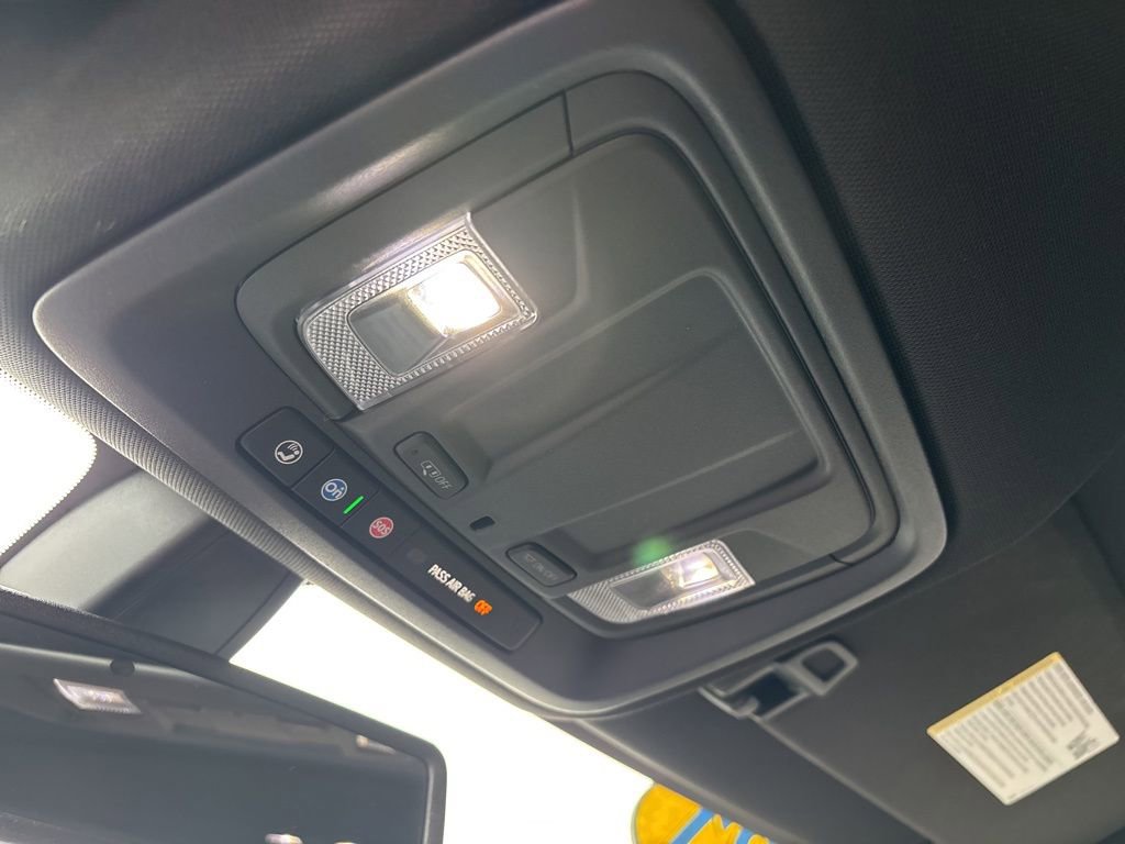 Used 2021 GMC Sierra 1500 AT4 image 22