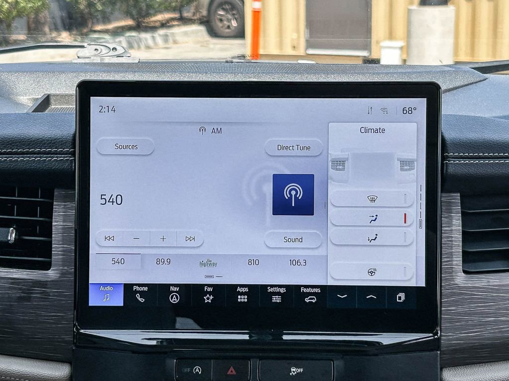 Used 2024 Ford Expedition Limited RWD image 18