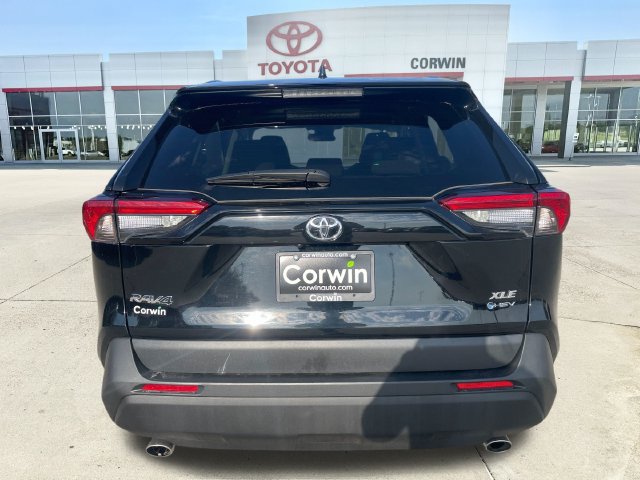 Certified 2025 Toyota RAV4 XLE AWD/4WD image 4