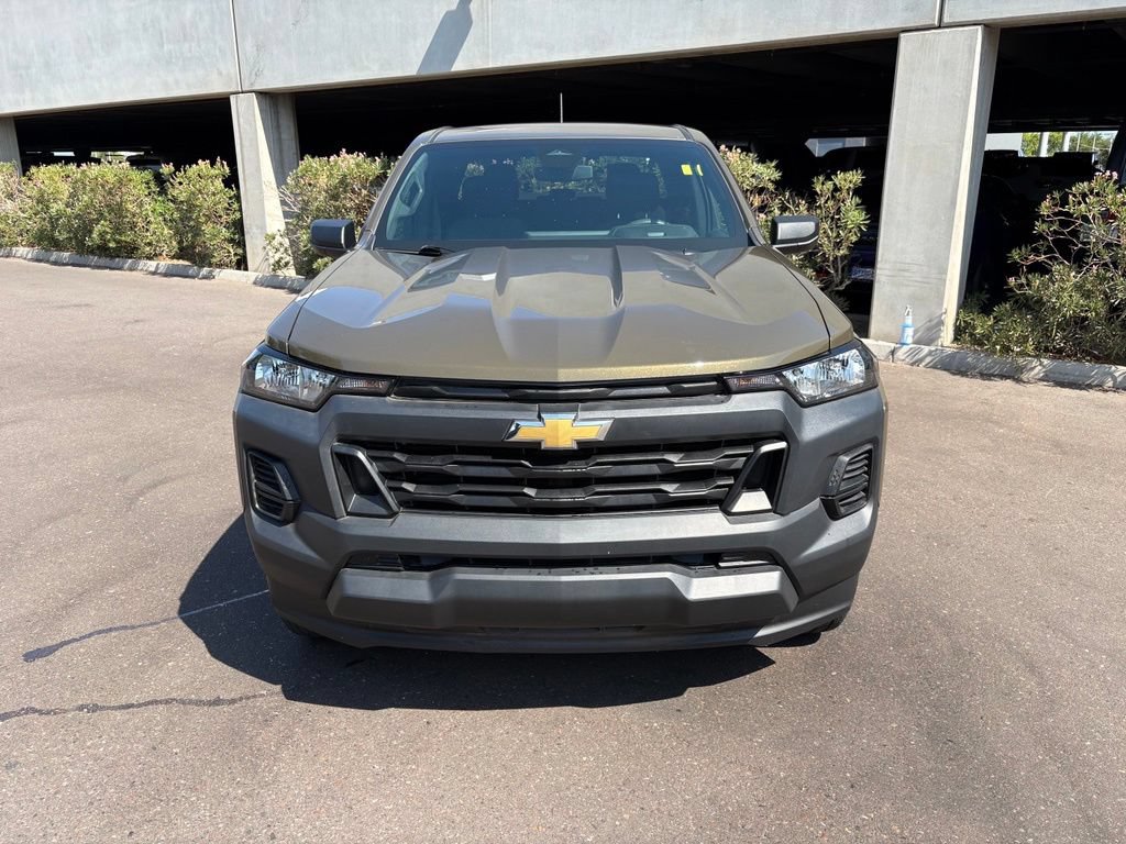 Used 2024 Chevrolet Colorado W/T RWD image 4