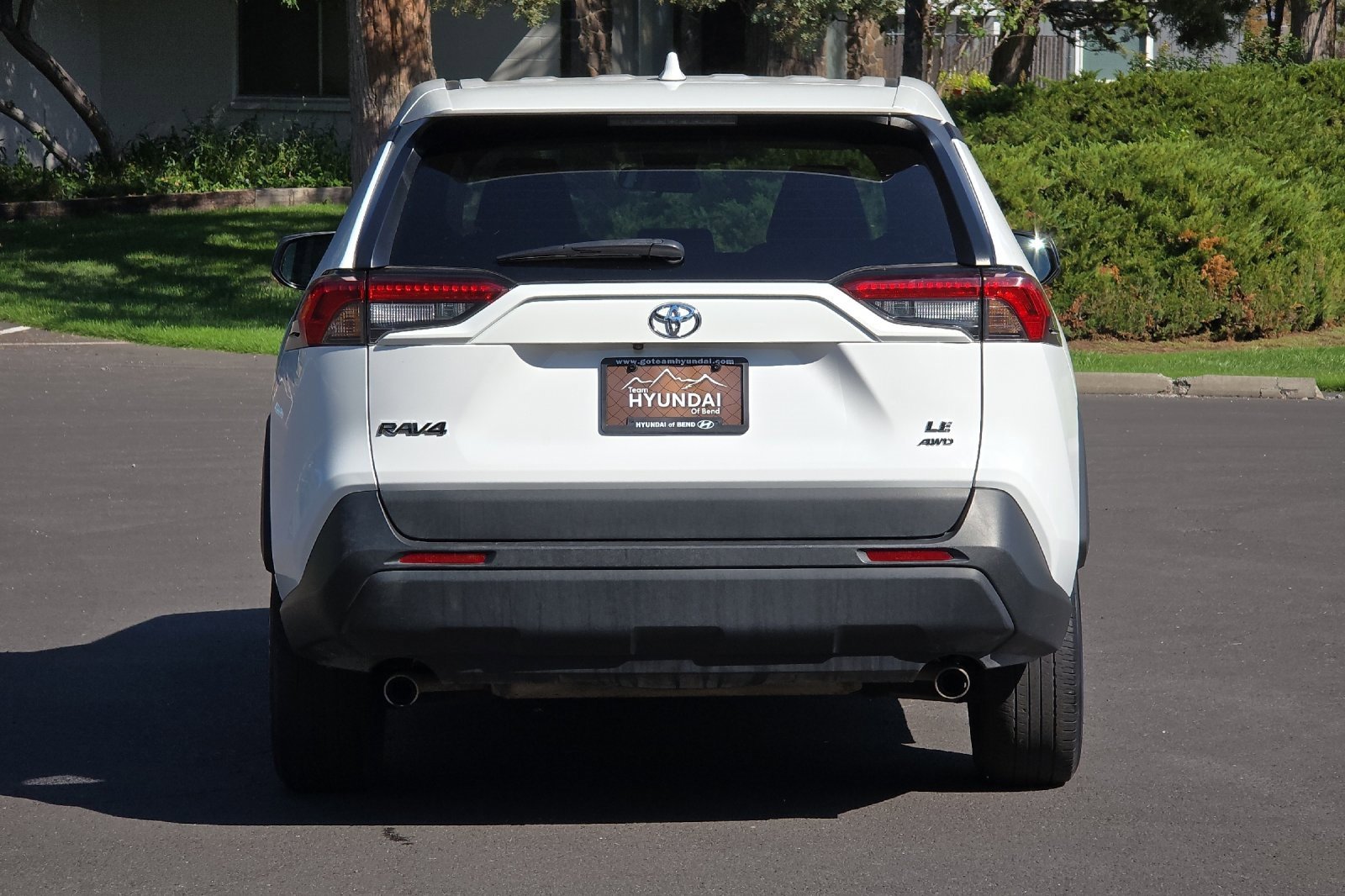 Used 2023 Toyota RAV4 LE image 5