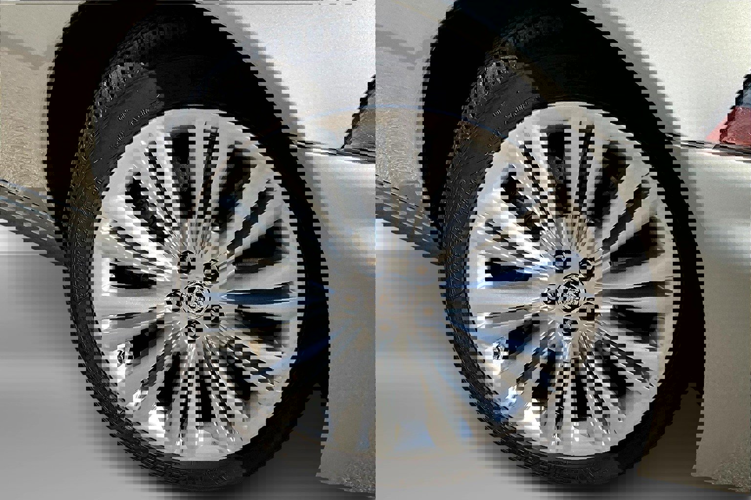 Used 2010 Jaguar XK Convertible image 8