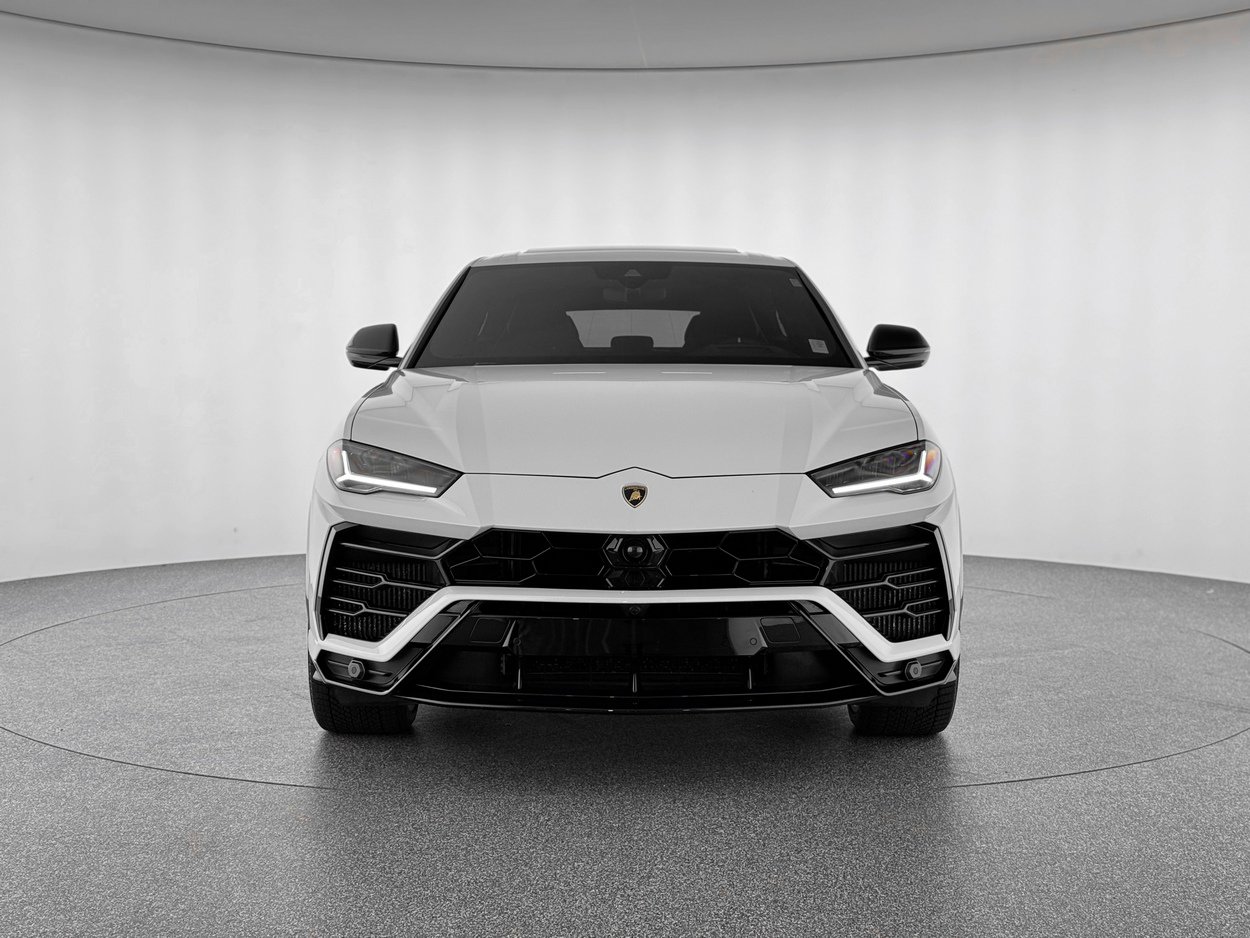 Used 2021 Lamborghini Urus image 8