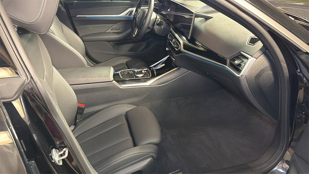 Used 2024 BMW i4 eDrive35 w/ Premium Package image 13