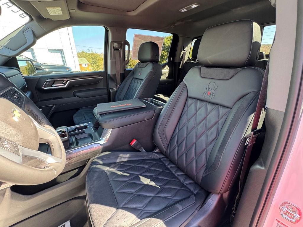 New 2025 Chevrolet Silverado 1500 LTZ image 19