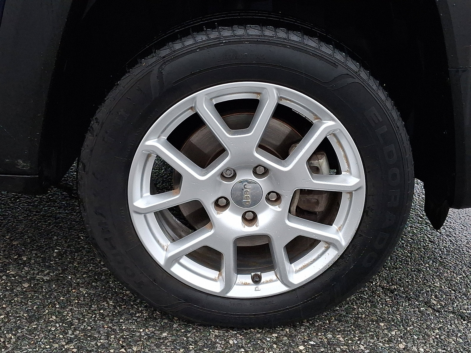 Used 2020 Jeep Renegade Latitude w/ Cold Weather Group image 9