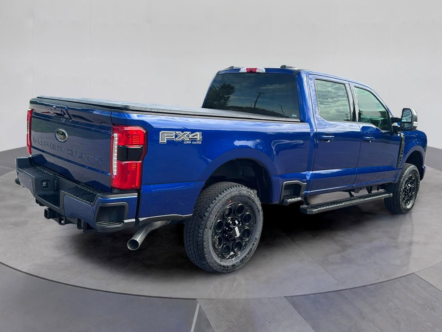 New 2026 Ford F250 4x4 Crew Cab Super Duty image 5