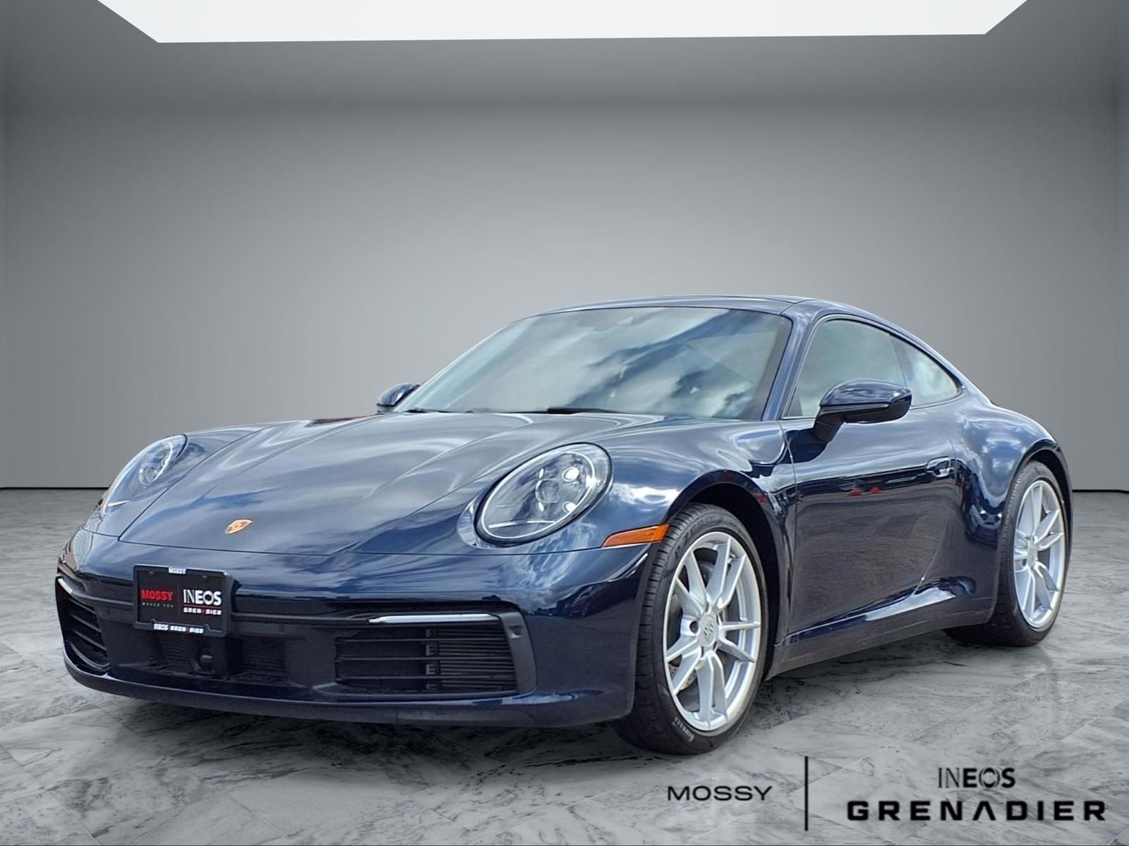 Used 2020 Porsche 911 Carrera image 4