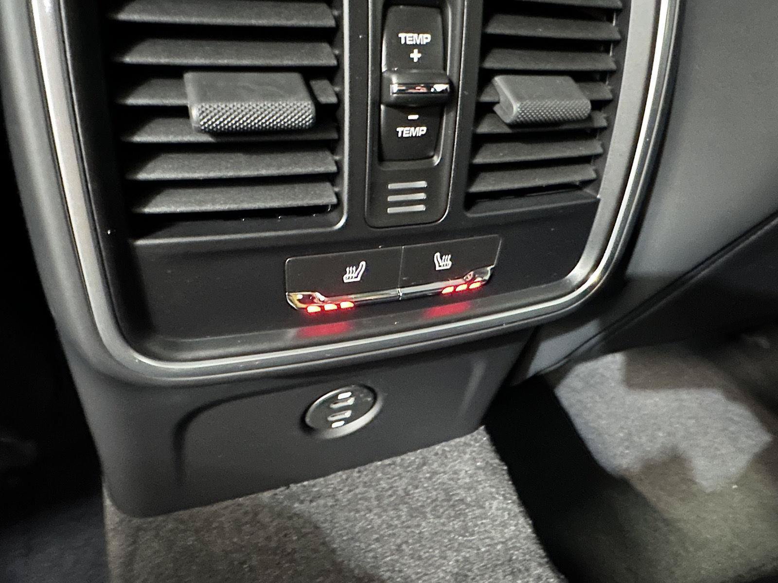 New 2026 Porsche Macan S AWD/4WD image 36