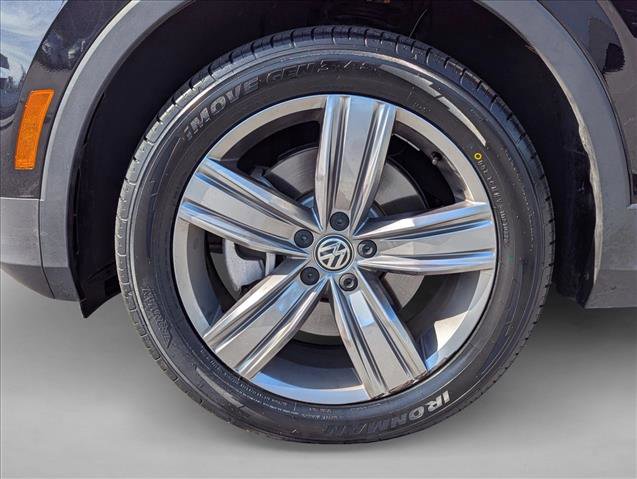 Used 2021 Volkswagen Tiguan S FWD image 9