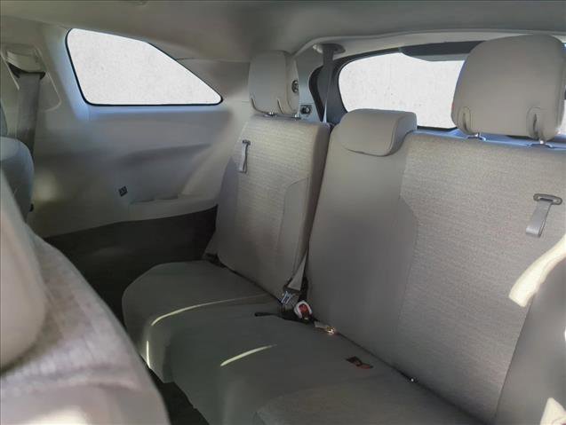 Used 2022 Toyota Sienna LE image 23