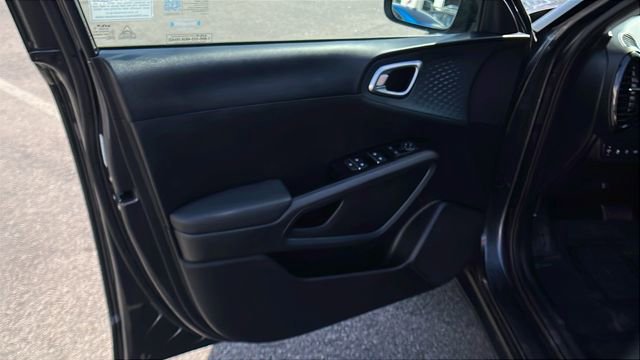Used 2023 Kia Soul EX FWD image 14