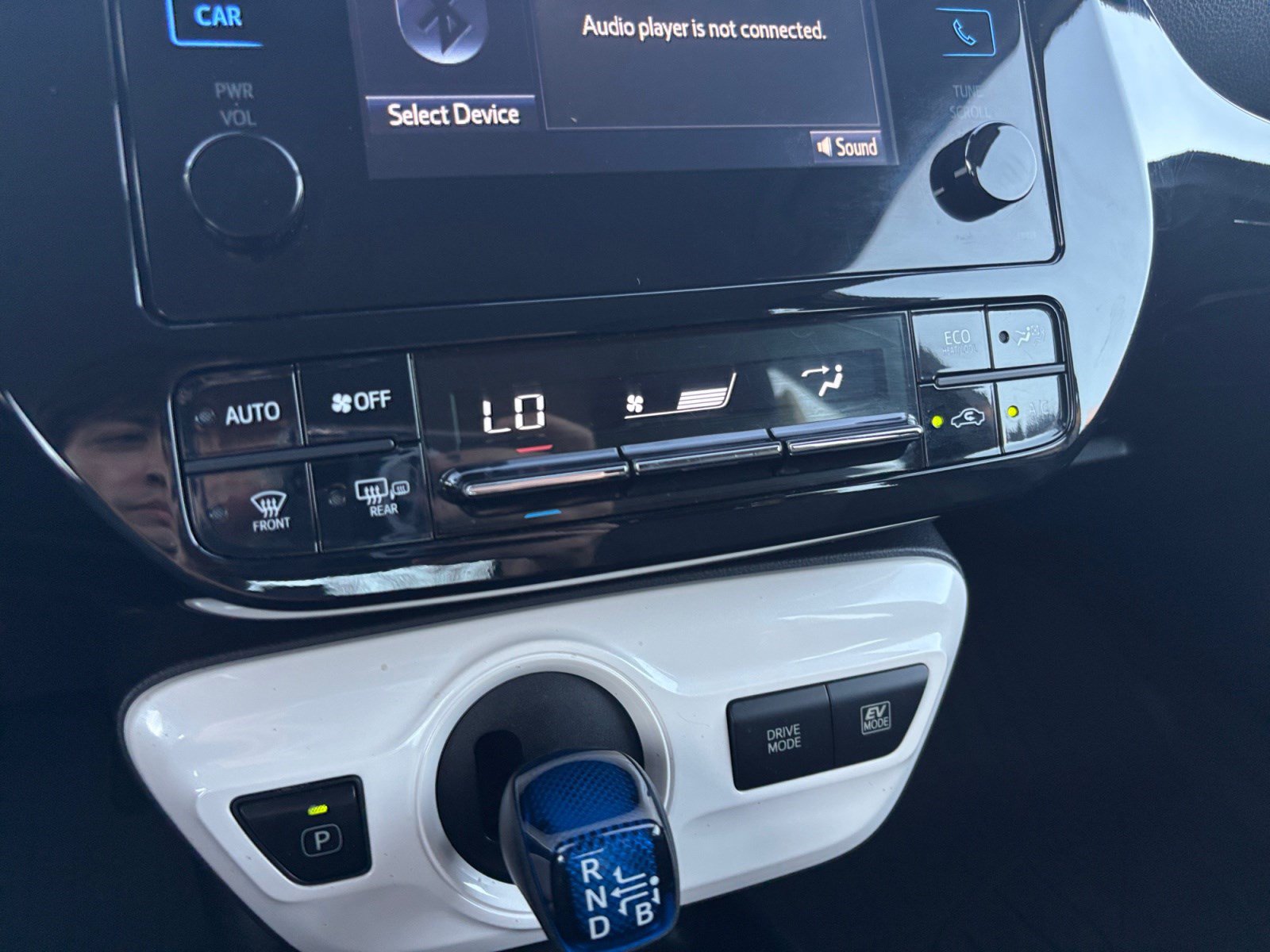 Used 2017 Toyota Prius Two FWD image 25