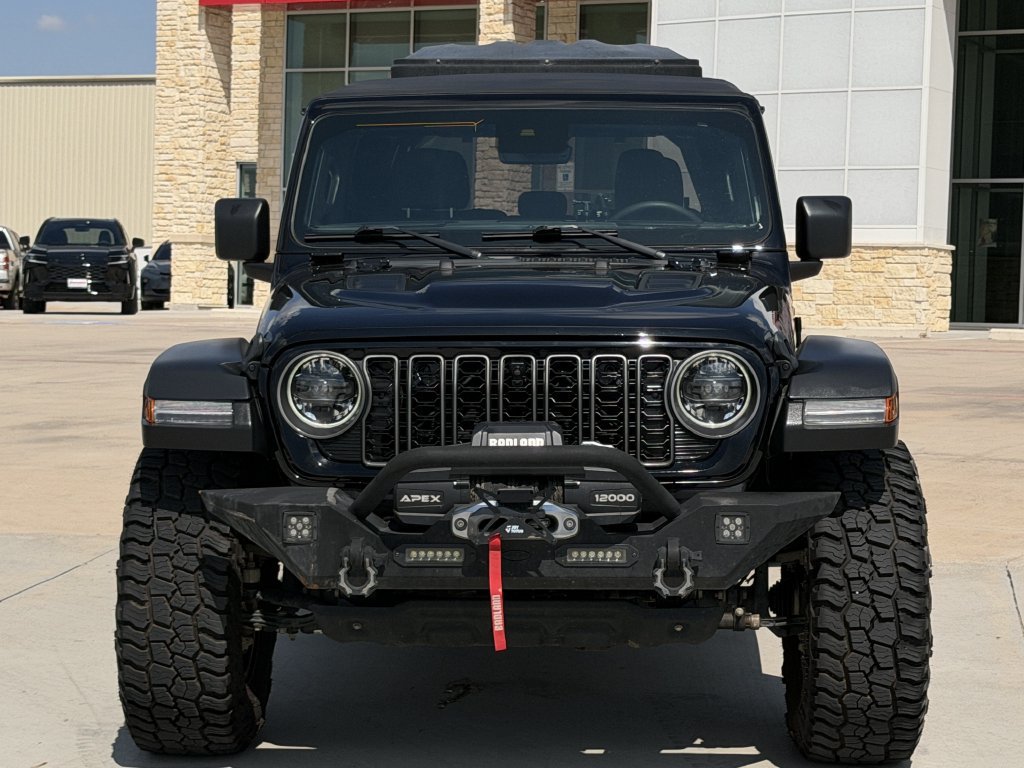Used 2025 Jeep Gladiator Rubicon AWD/4WD image 7
