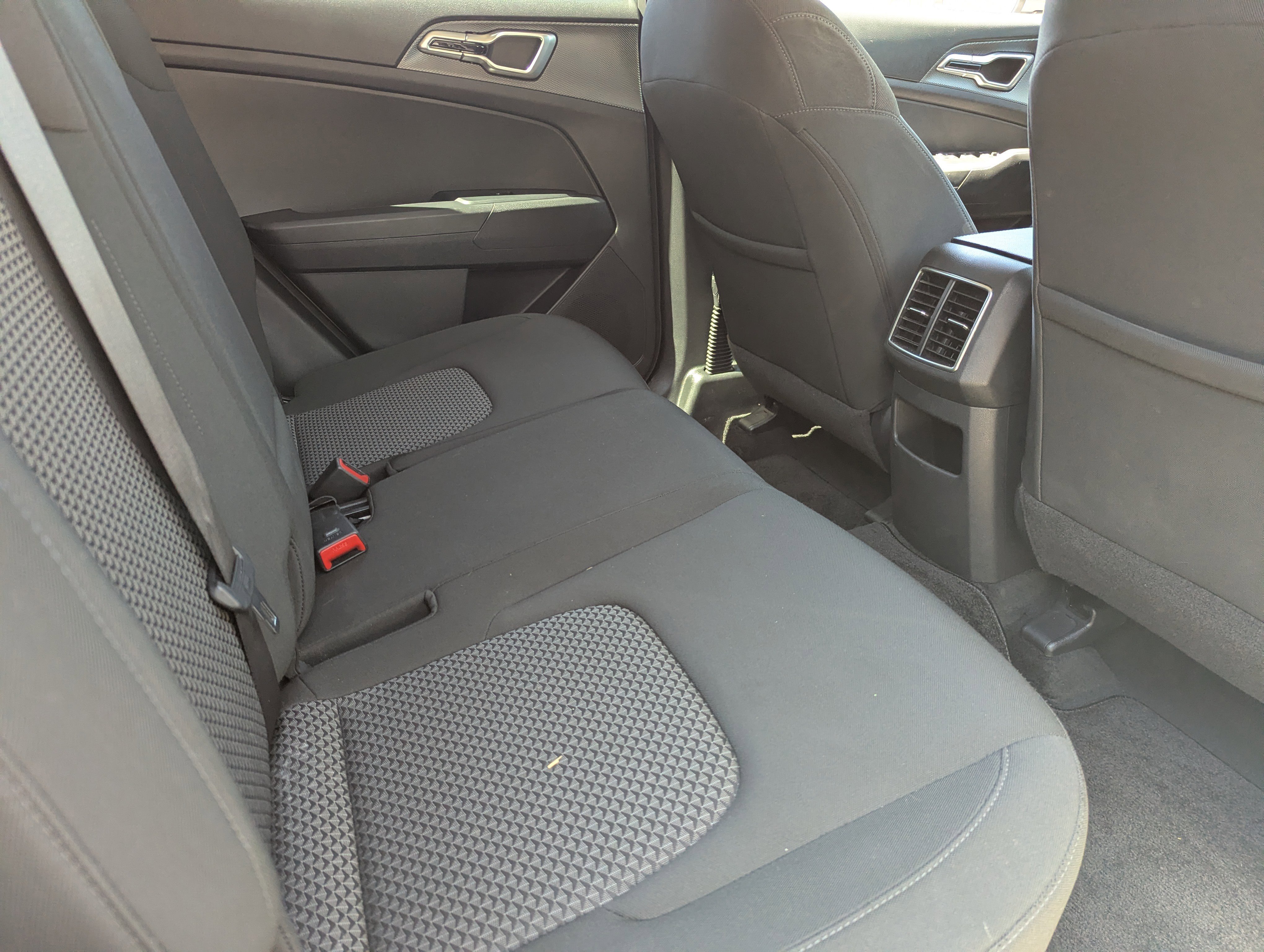 Certified 2024 Kia Sportage LX FWD image 11