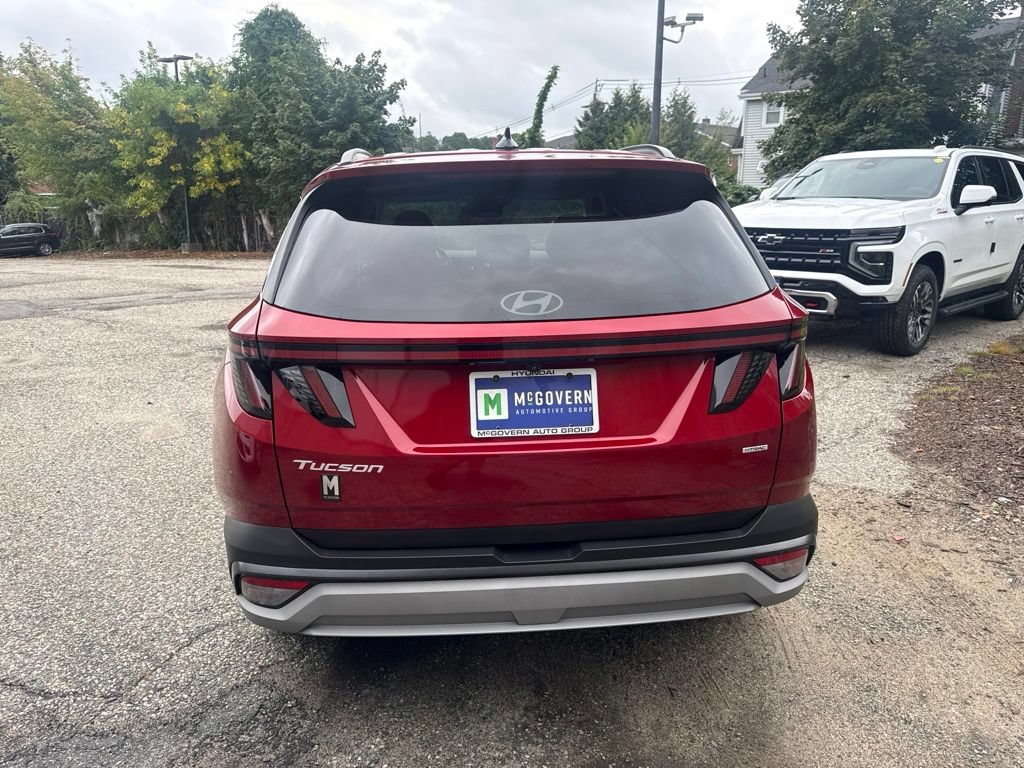 Certified 2025 Hyundai Tucson SEL AWD/4WD image 5