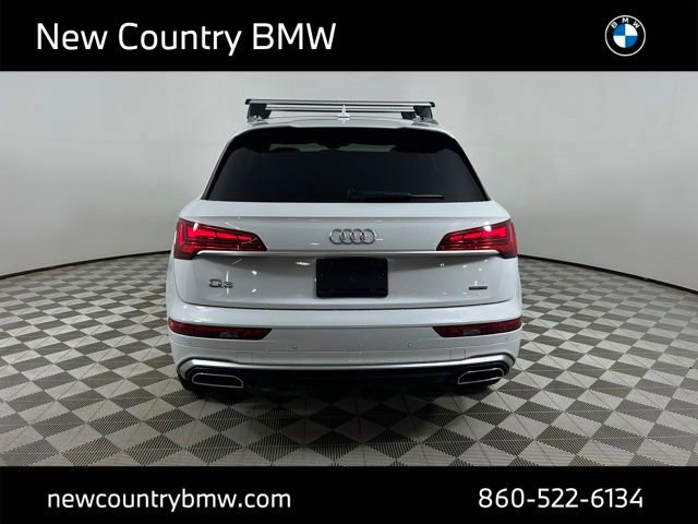 Used 2022 Audi Q5 2.0T Premium w/ Convenience Package AWD/4WD image 5