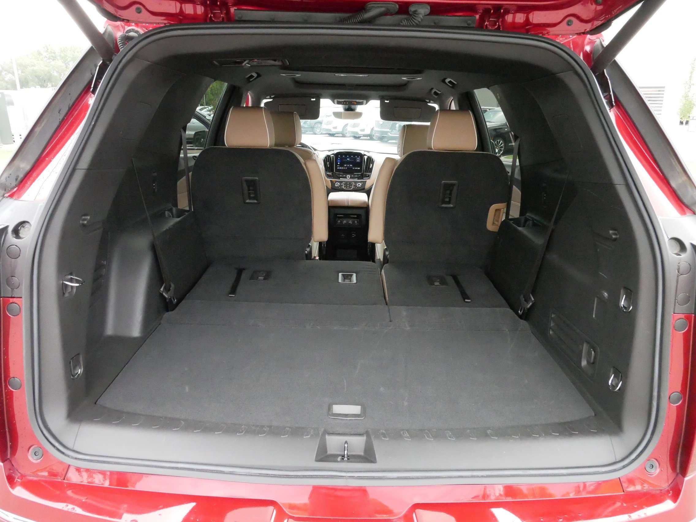 Used 2023 Chevrolet Traverse Premier image 18