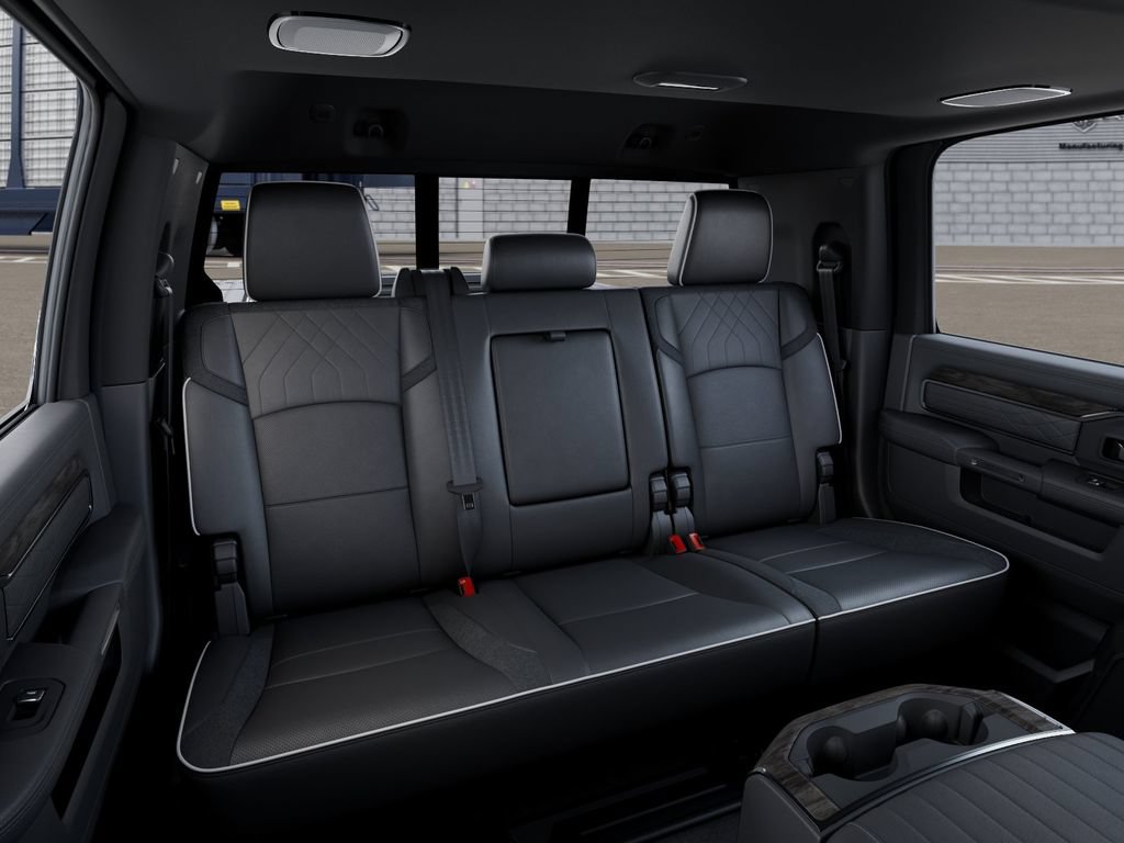 New 2026 RAM 2500 Limited AWD/4WD image 15