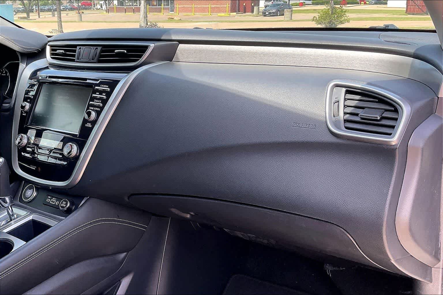 Used 2023 Nissan Murano SV AWD/4WD image 23