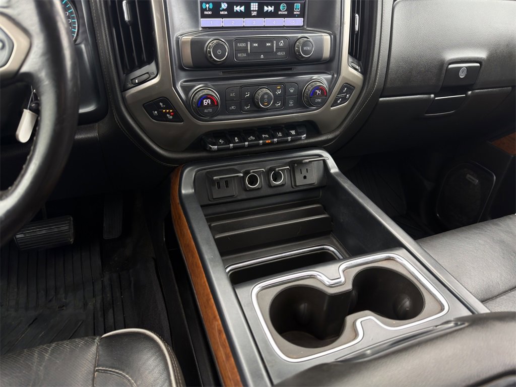 Used 2018 Chevrolet Silverado 3500 High Country w/ Duramax Plus Package image 15