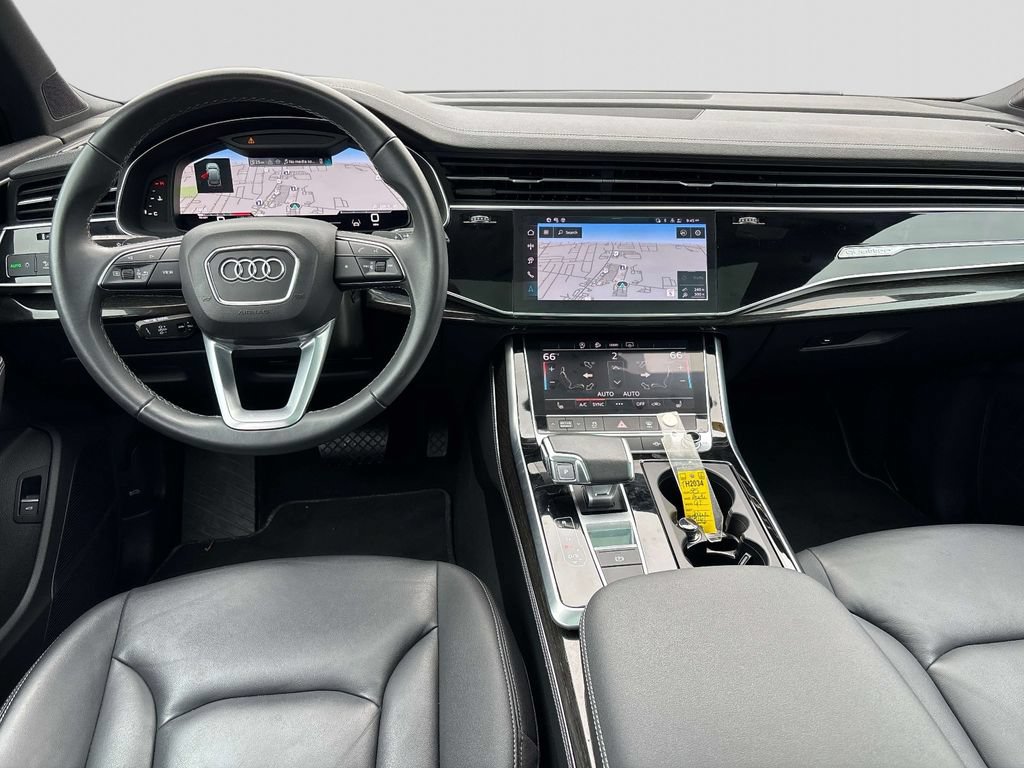 Used 2025 Audi Q7 3.0T Premium Plus AWD/4WD image 8