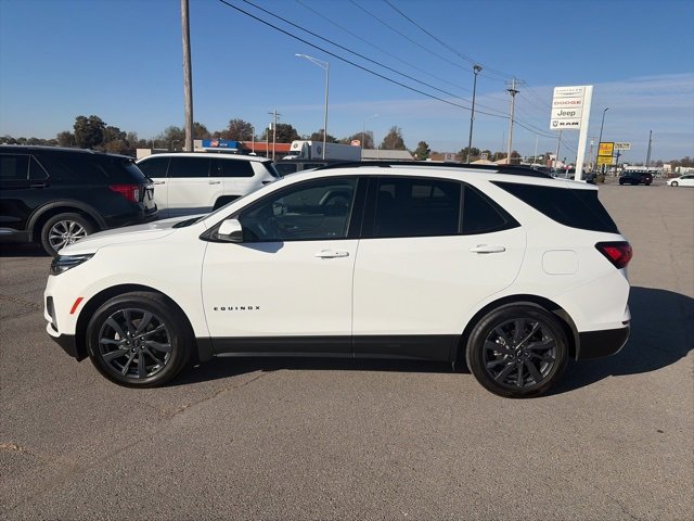 Used 2022 Chevrolet Equinox RS image 3