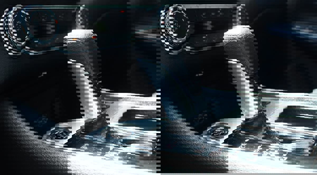 Used 2025 Nissan Sentra SV image 55