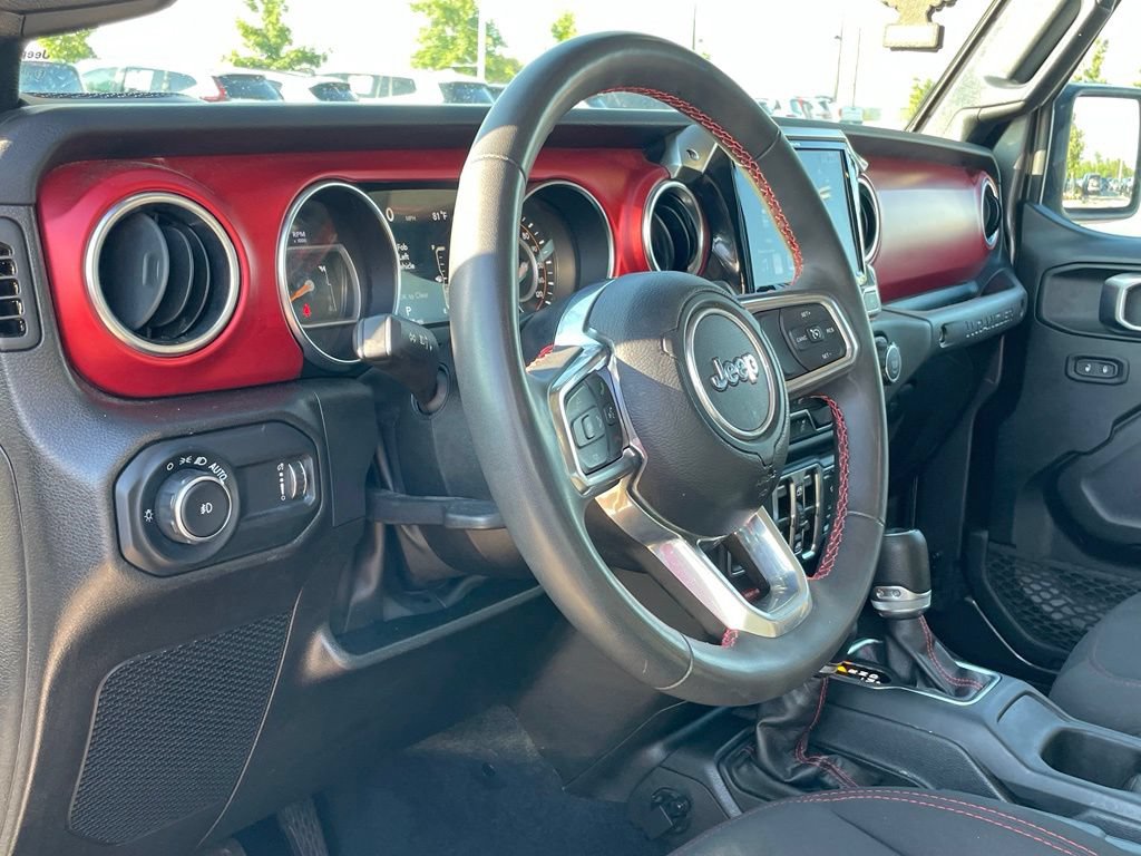 Used 2023 Jeep Wrangler Unlimited Rubicon w/ Cold Weather Group AWD/4WD image 9