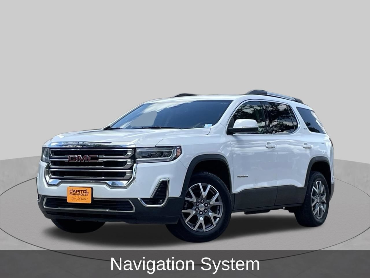 Used 2023 GMC Acadia SLT FWD image 2