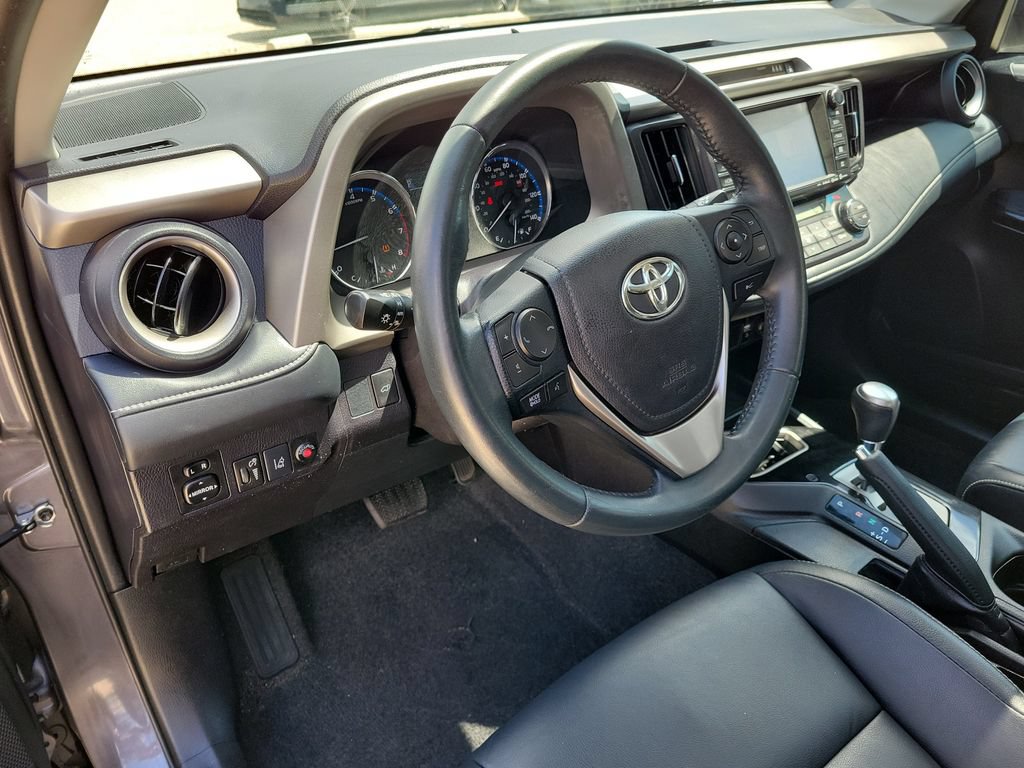 Used 2017 Toyota RAV4 Limited w/ Advanced Technology Package FWD image 19