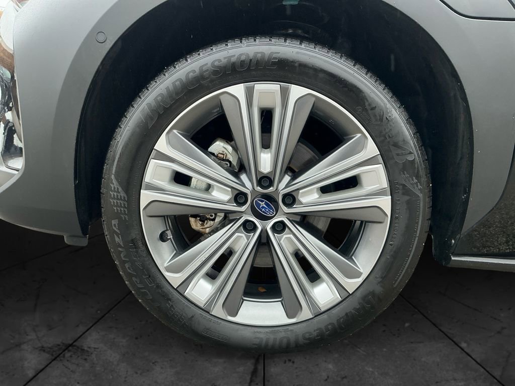Used 2024 Subaru Solterra Limited image 15