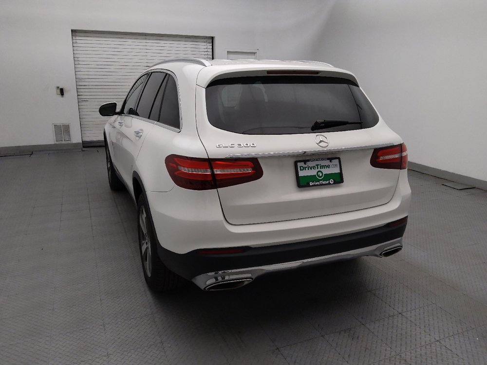 Used 2019 Mercedes-Benz GLC 300 w/ Premium Package image 6