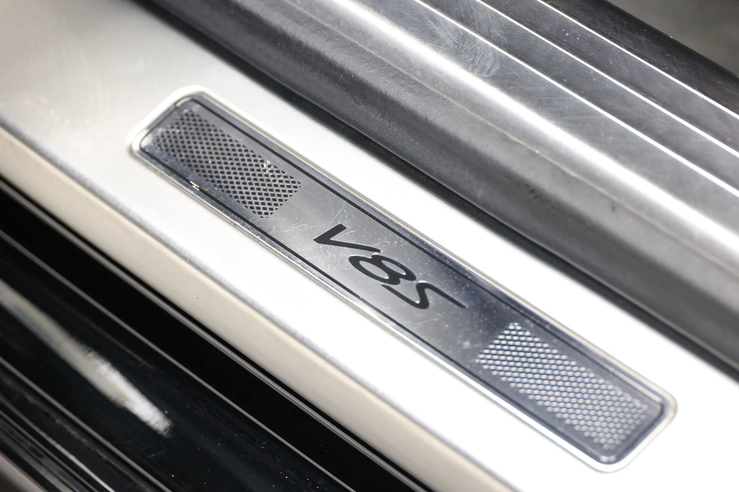 Used 2018 Bentley Flying Spur S V8 w/ Black Edition AWD/4WD image 17