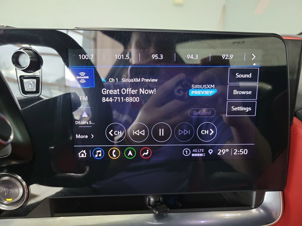 Used 2023 Chevrolet Corvette Stingray Preferred Conv w/ Z51 Performance Package image 4