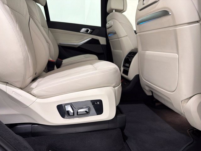 Certified 2024 BMW X7 xDrive40i w/ Executive Package AWD/4WD image 25