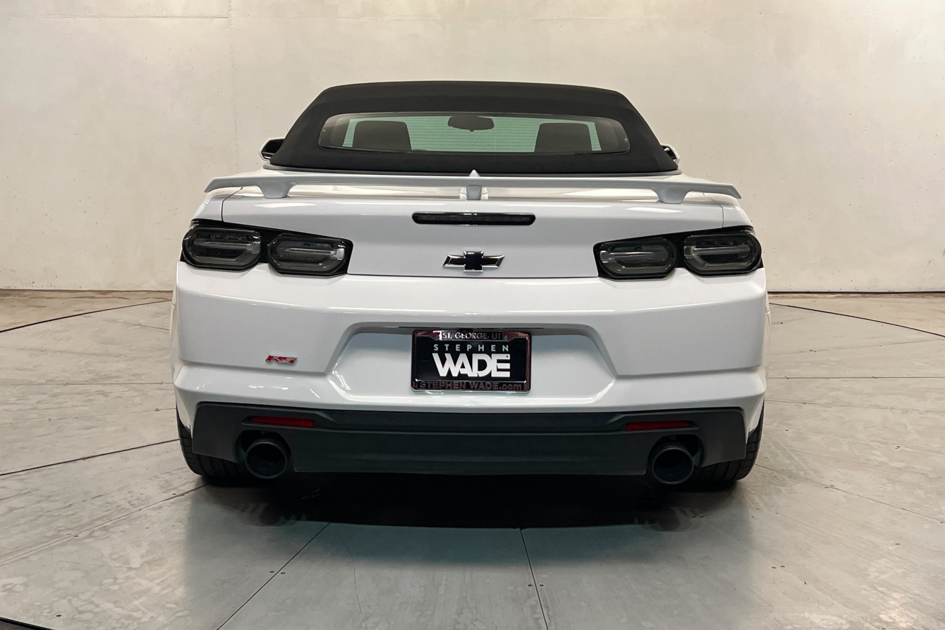 Used 2023 Chevrolet Camaro LT w/ RS Package RWD image 5