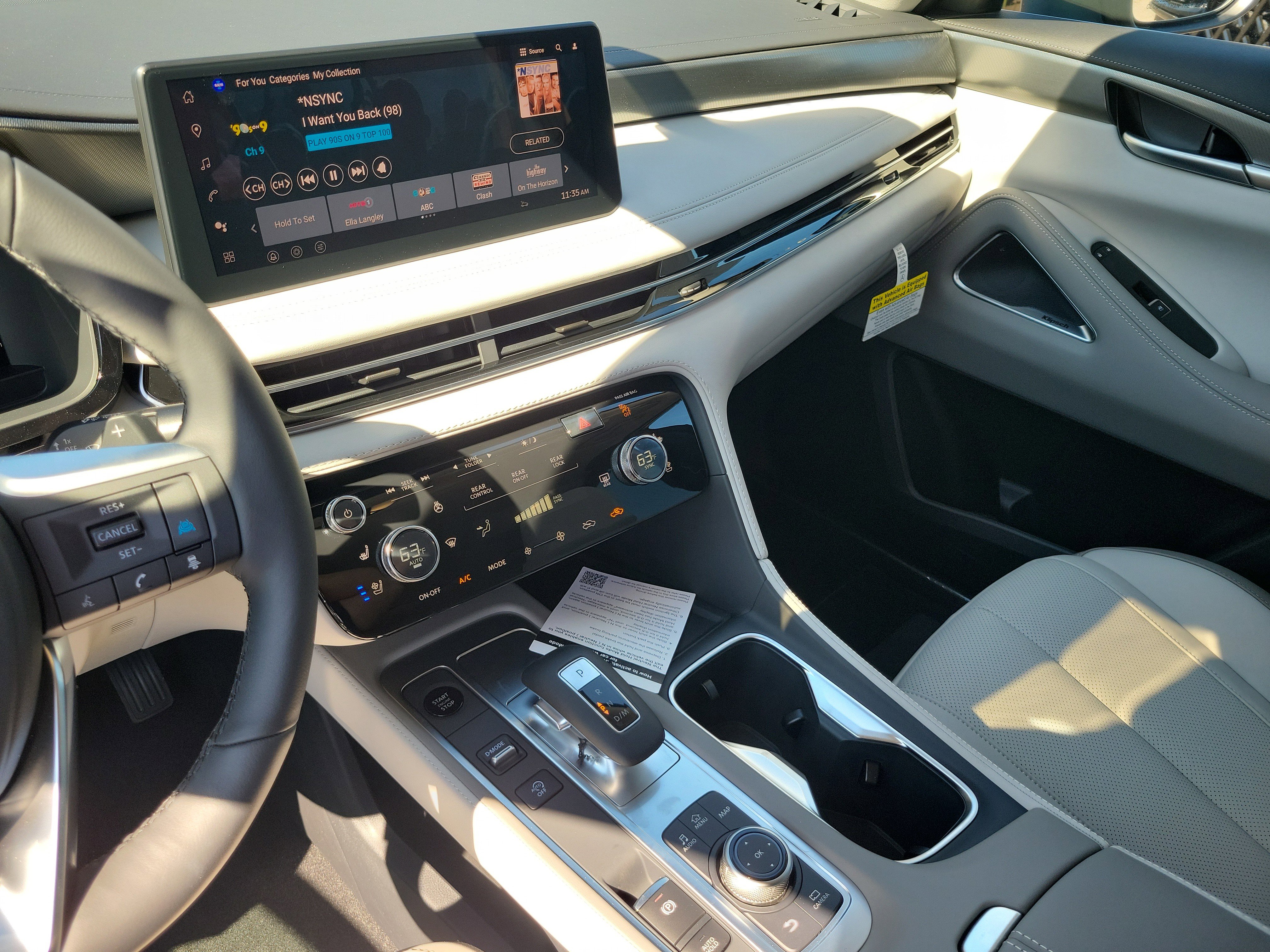 New 2026 INFINITI QX60 Luxe w/ Cargo Package image 21