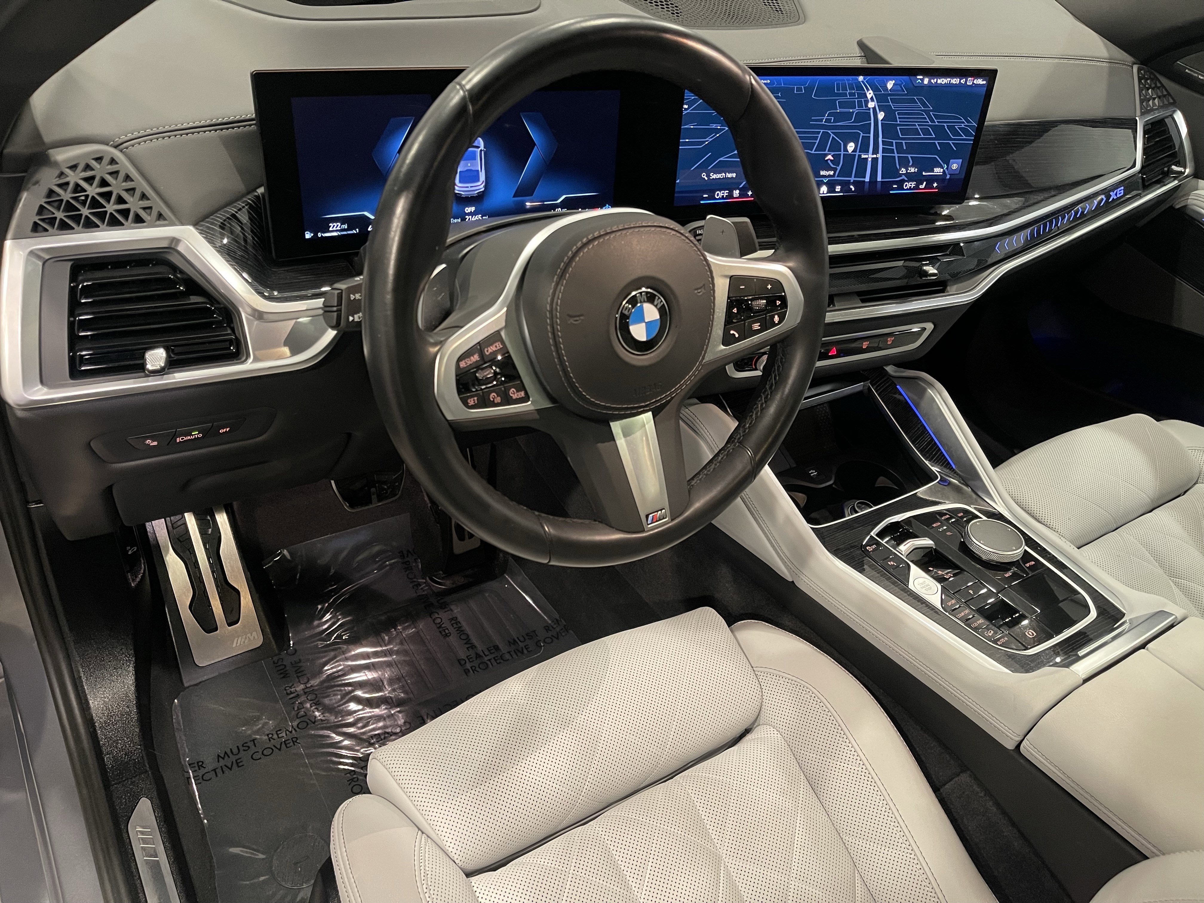 Used 2024 BMW X6 xDrive40i w/ Premium Package image 14