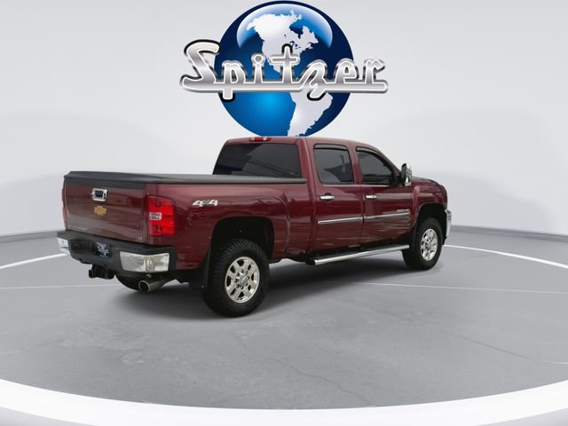 Used 2014 Chevrolet Silverado 3500 LT w/ Custom Sport Truck Package image 9