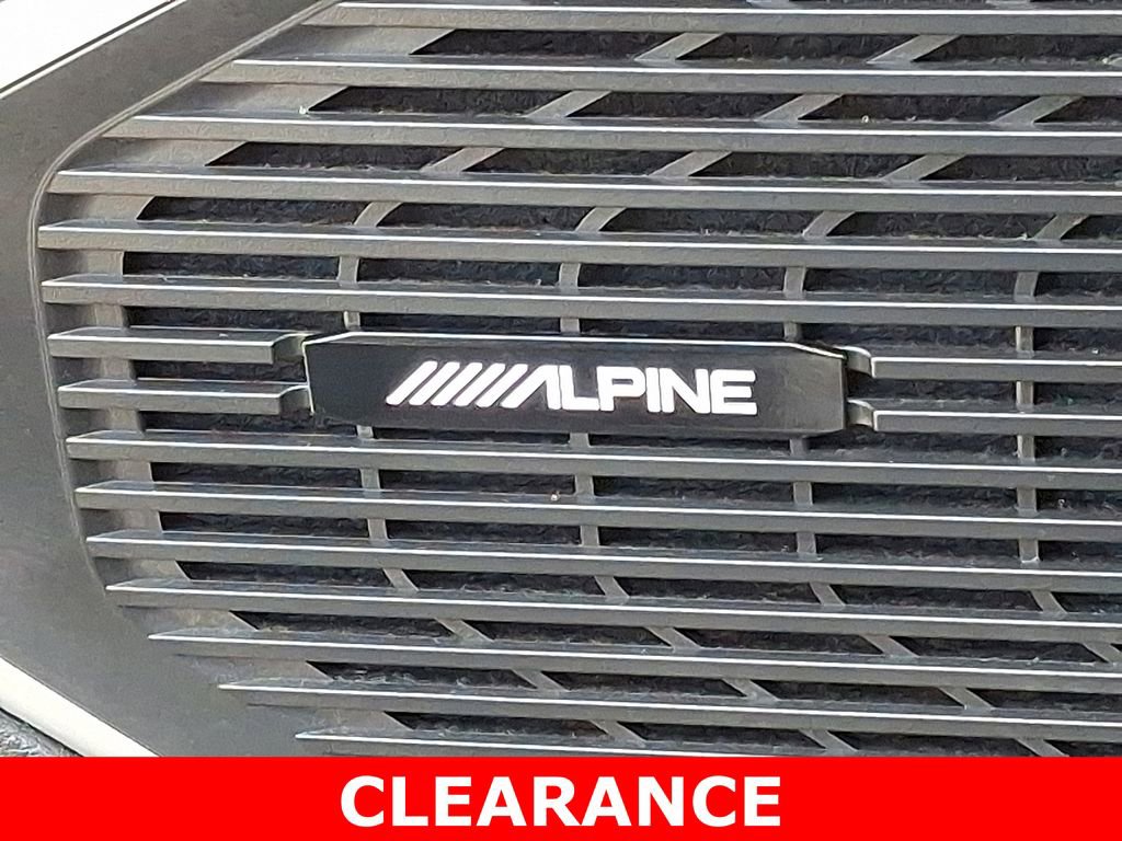 Used 2024 Jeep Wagoneer L Series II w/ Flexible Seating Group image 26