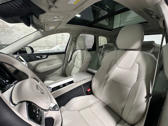 New 2026 Volvo XC60 T8 Ultra w/ Protection Package Premier AWD/4WD image 13