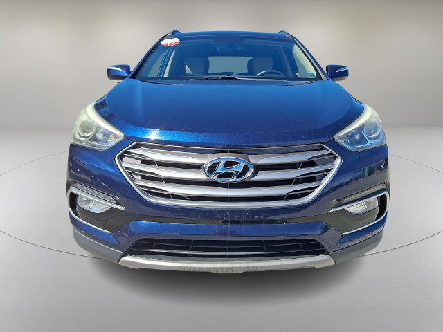 Used 2017 Hyundai Santa Fe Sport FWD image 2