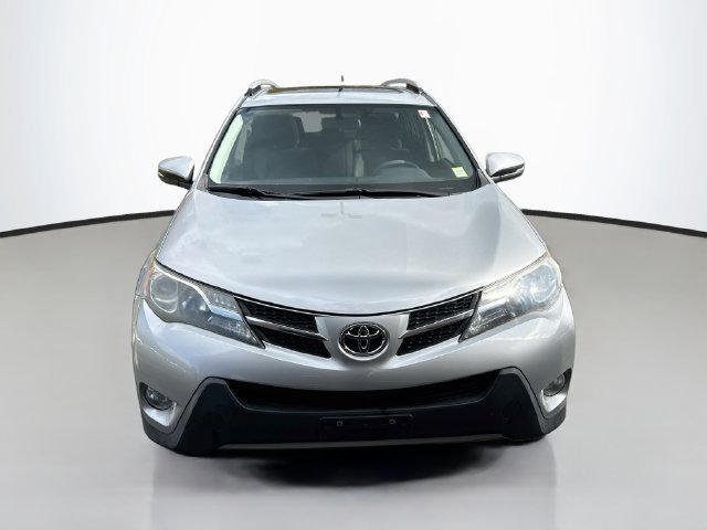 Used 2013 Toyota RAV4 XLE AWD/4WD image 2