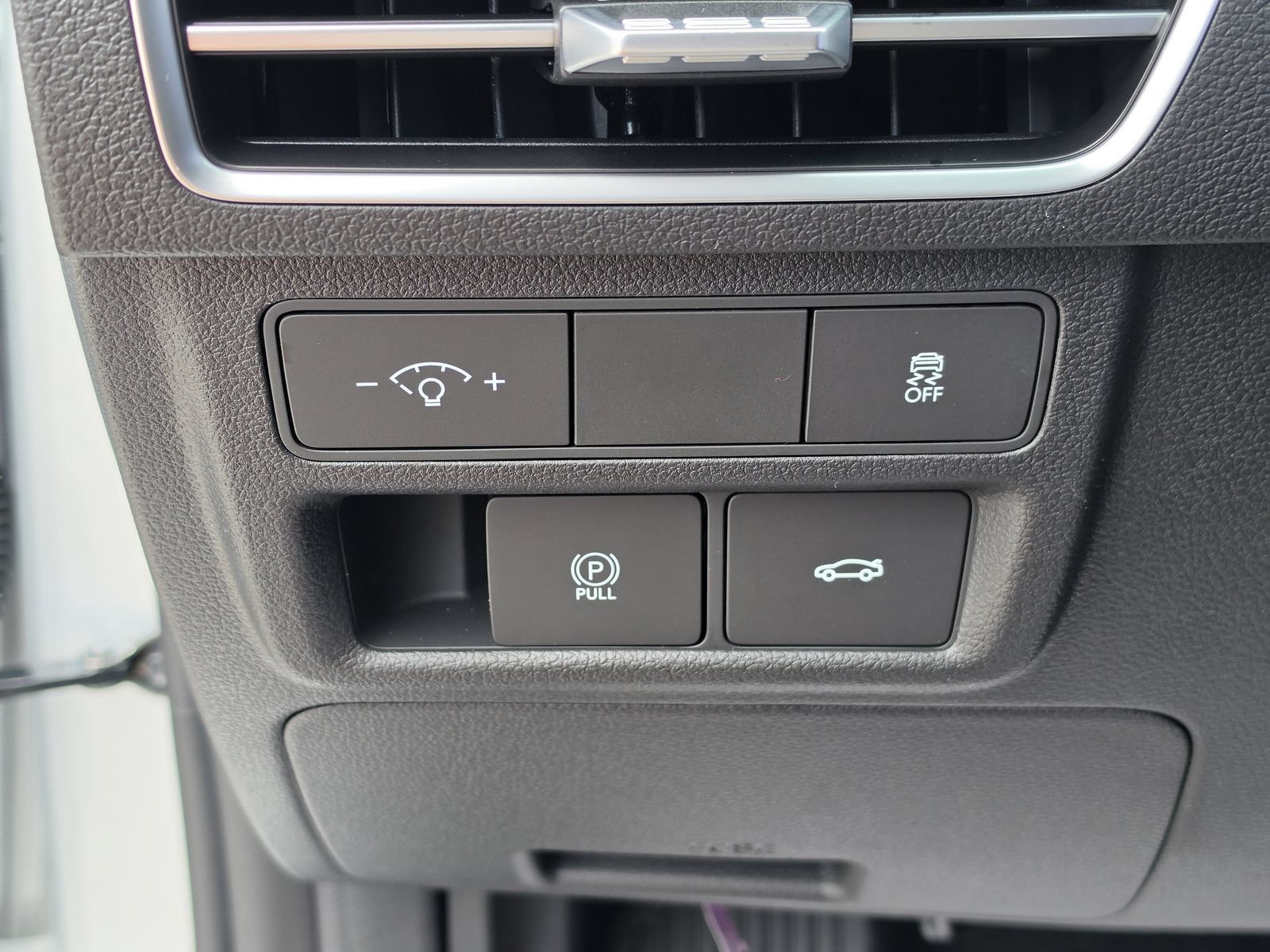 New 2026 Hyundai Sonata SEL FWD image 30