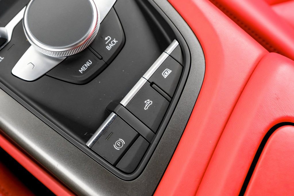 Used 2020 Audi R8 V10 w/ 20" Wheel Package image 26