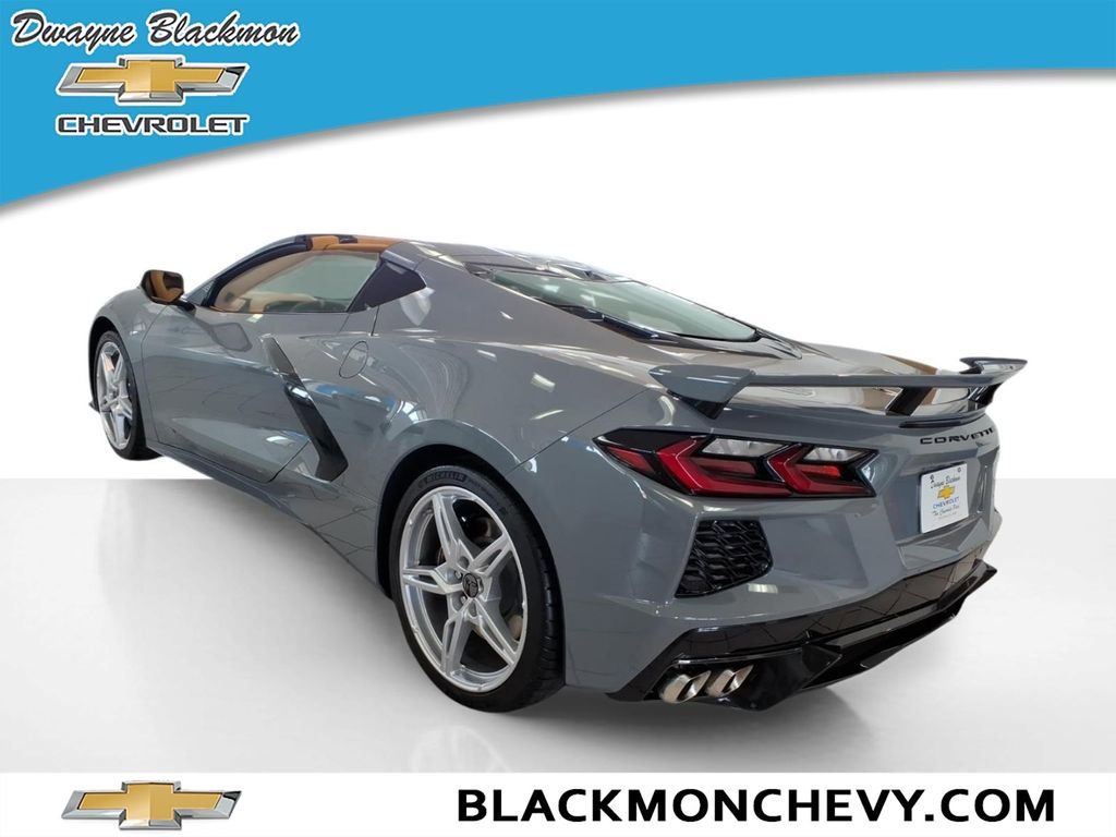Used 2025 Chevrolet Corvette Stingray Premium Cpe w/ Z51 Performance Package RWD image 5