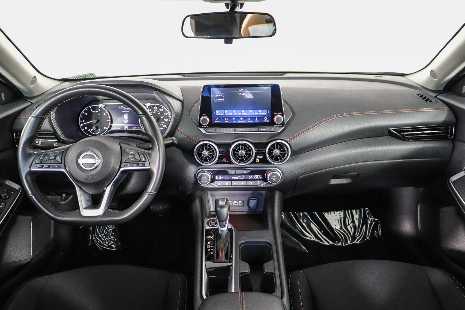 Used 2024 Nissan Sentra SR FWD image 13