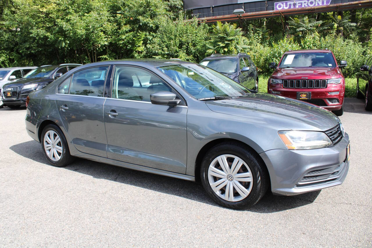 Used 2017 Volkswagen Jetta S image 5